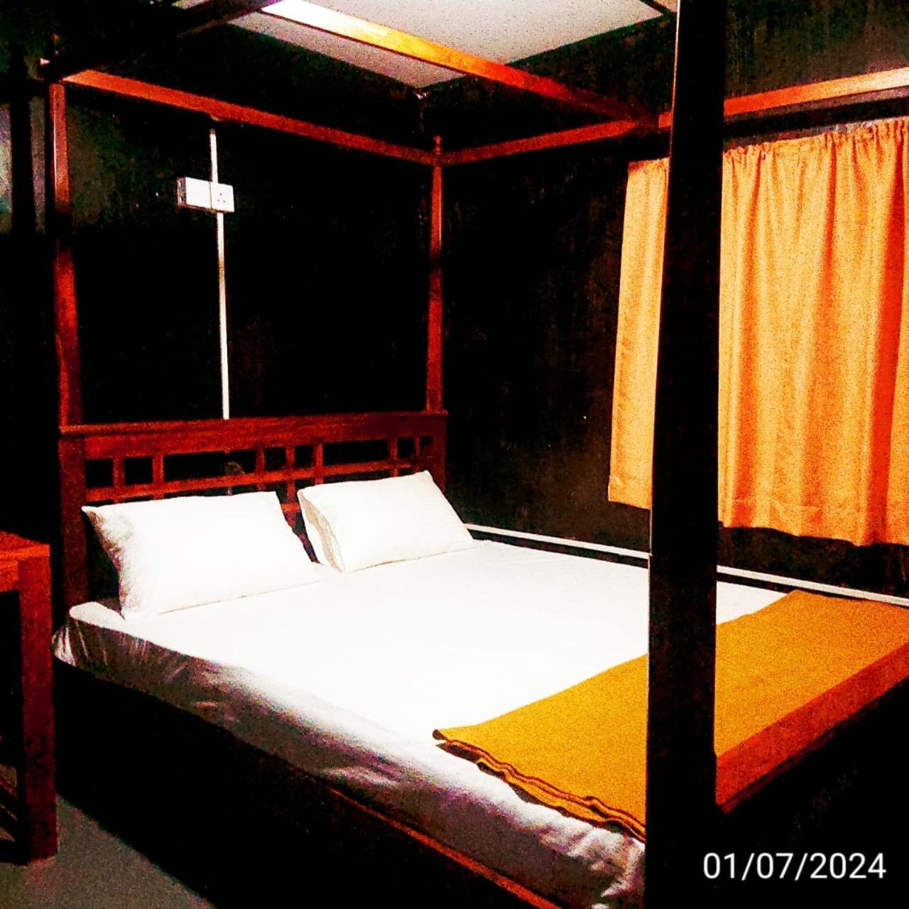 T-More Hotel & Hostel Ella Exterior photo